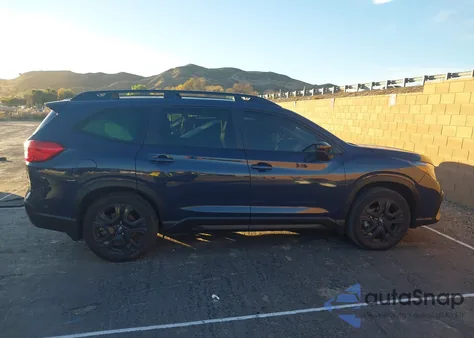 2025 Subaru Ascent Onyx Edition 7-Passenger z USA, uszkodzony, nr VIN 4S4WMAFD9S3413465